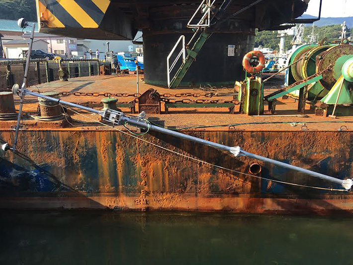 RTK-GPSによる水中位置決めシステムの現場設置例画像①